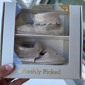 Freshly Picked baby Mary Jane suede shoes in Pink Metallic Dots, size 3